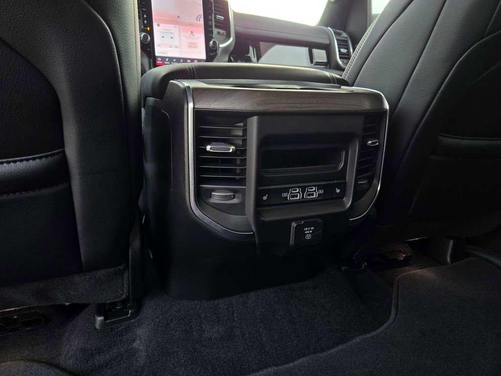 Used 2025 RAM 1500 Laramie w/ Night Edition AWD/4WD image 33