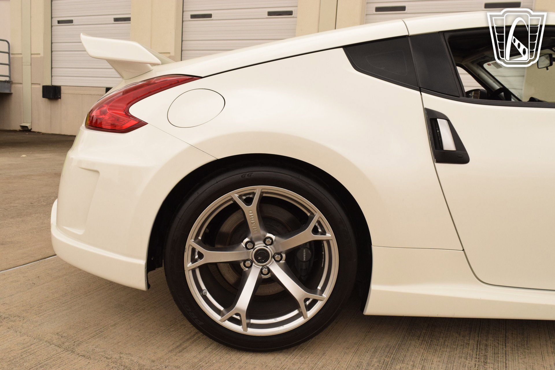 Used 2009 Nissan 370Z NISMO image 38