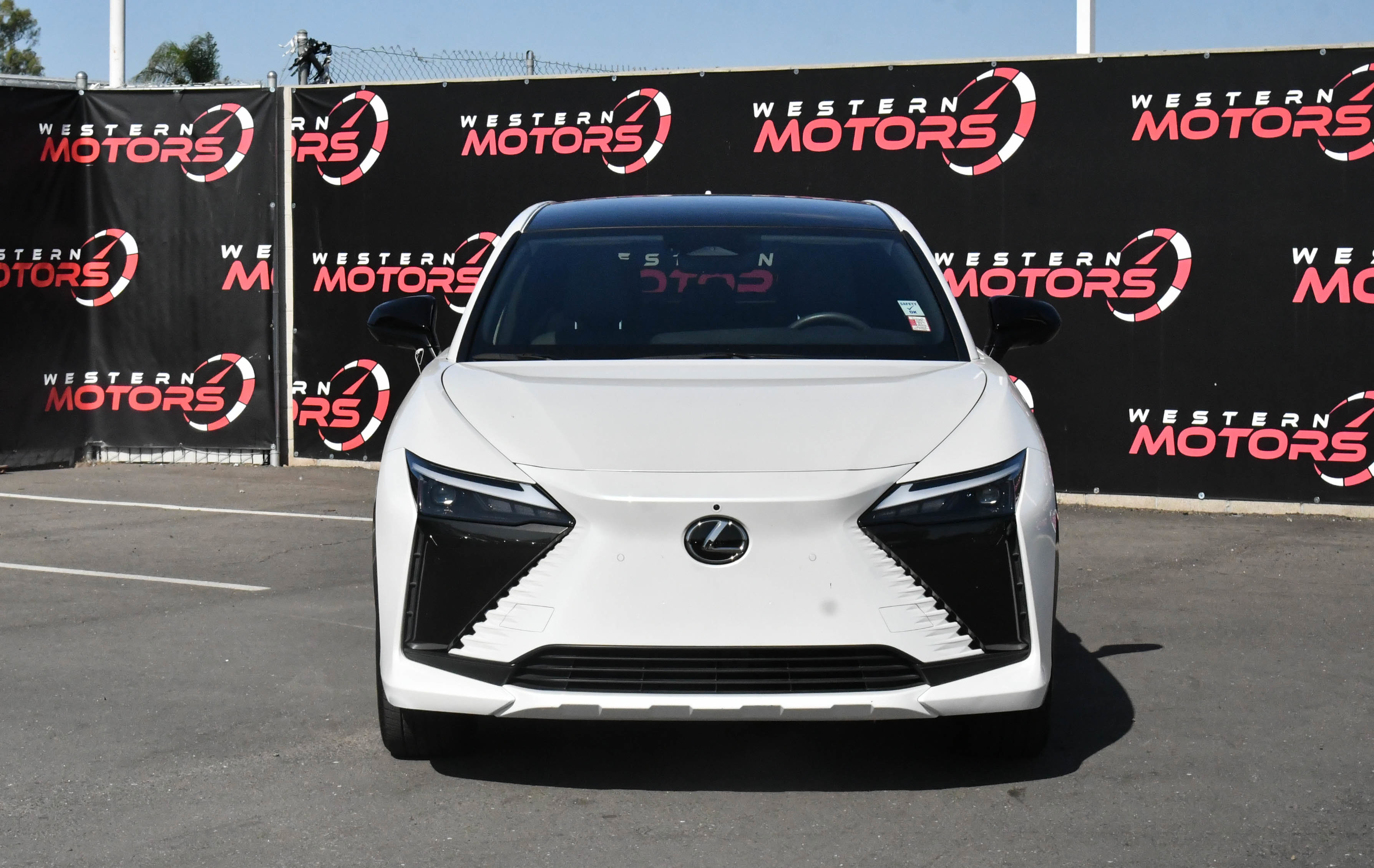 Used 2023 Lexus RZ 450e Premium w/ Accessory Package (Z1) AWD/4WD image 2