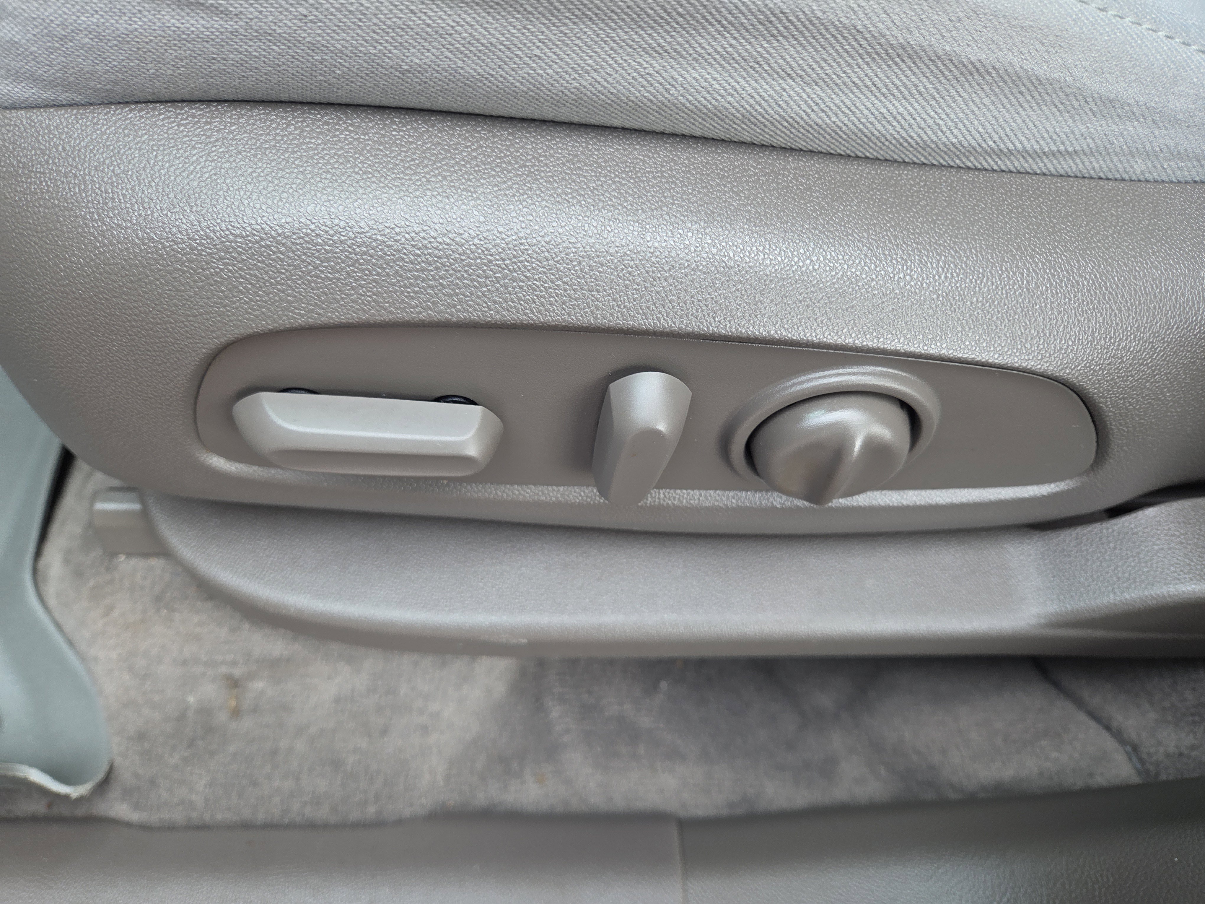 Used 2019 Chevrolet Traverse LT image 30