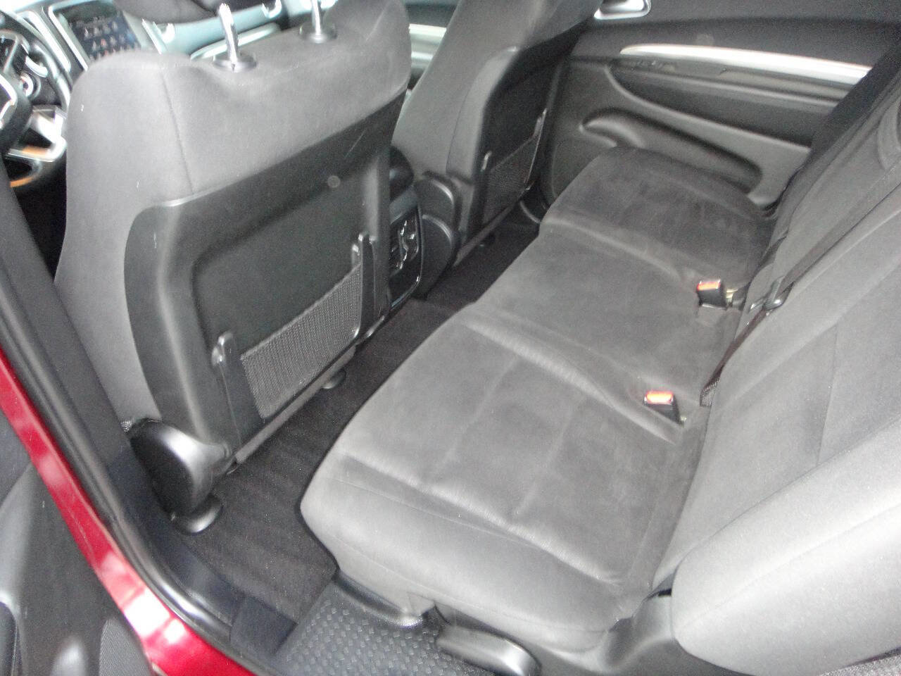 Used 2019 Dodge Durango SXT image 11