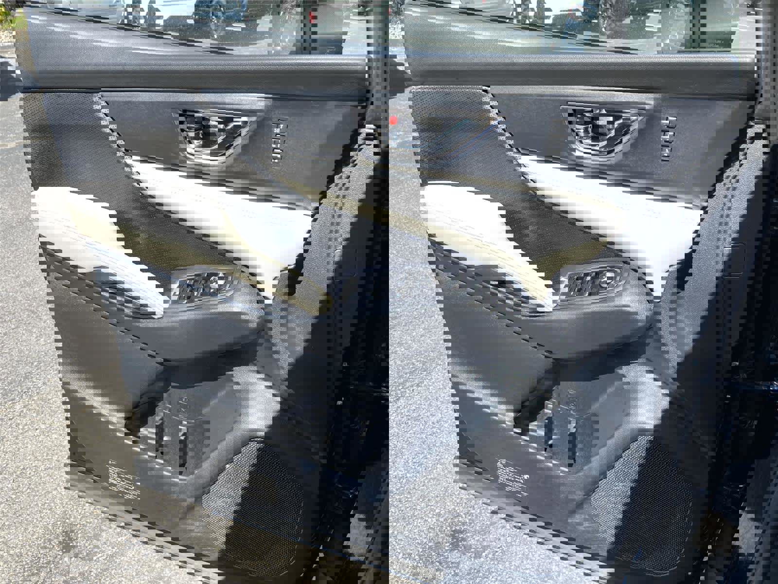 Used 2023 Subaru Ascent Limited image 27