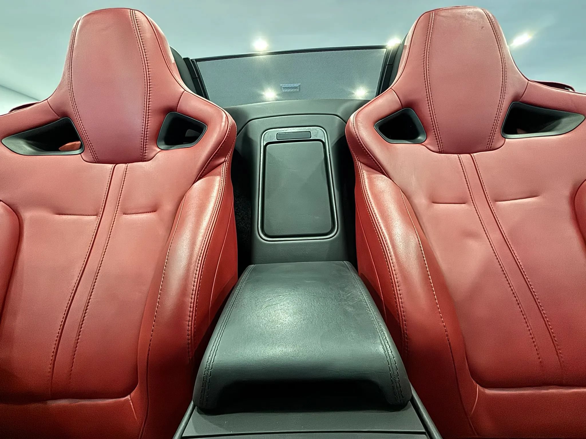 Used 2014 Jaguar F-TYPE S RWD image 45
