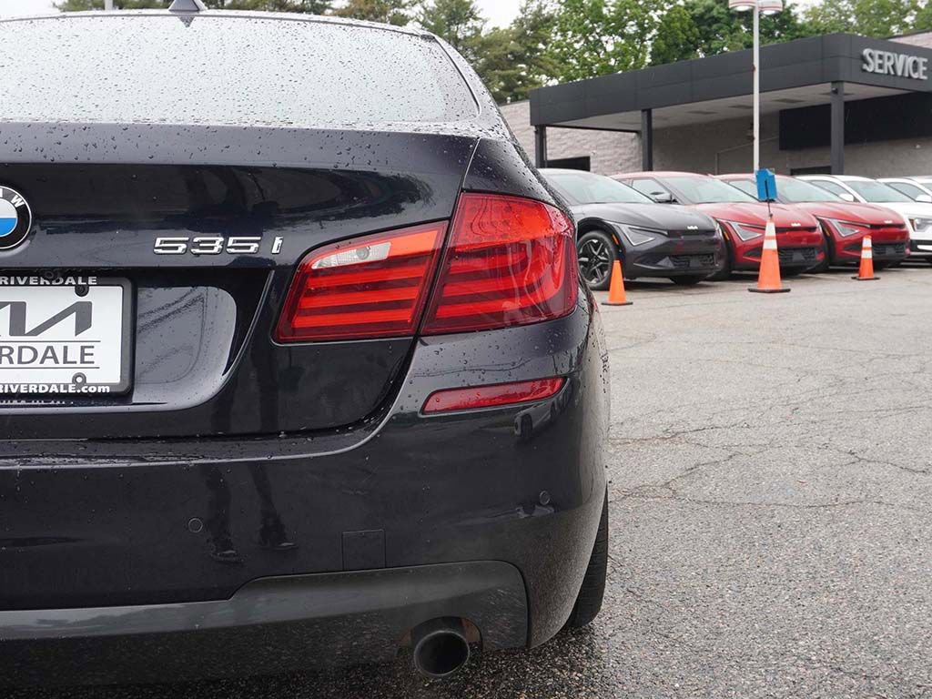 Used 2013 BMW 535i xDrive Sedan AWD/4WD image 17