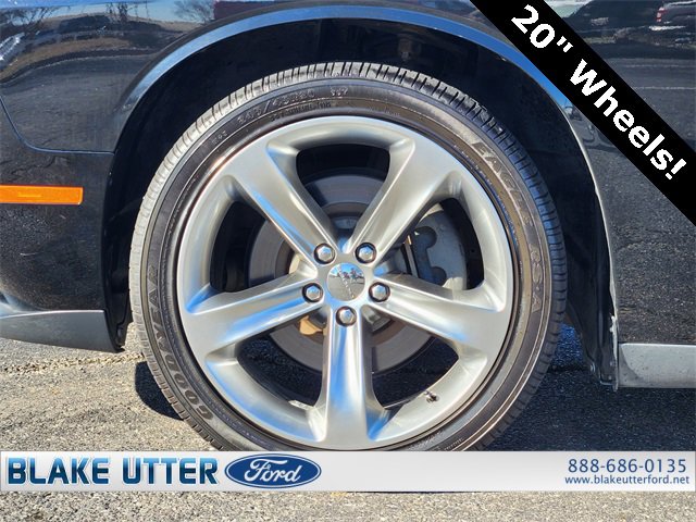 Used 2015 Dodge Challenger SXT w/ Super Sport Group (SS/T) image 10