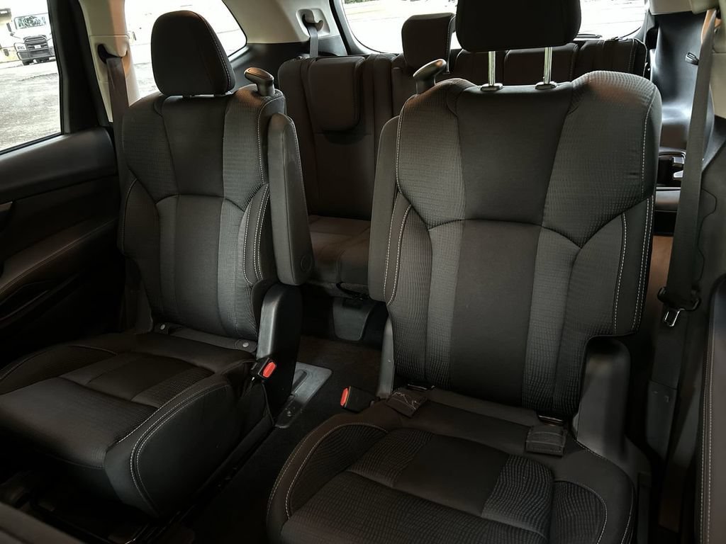 Used 2023 Subaru Ascent Premium w/ Convenience Package AWD/4WD image 23