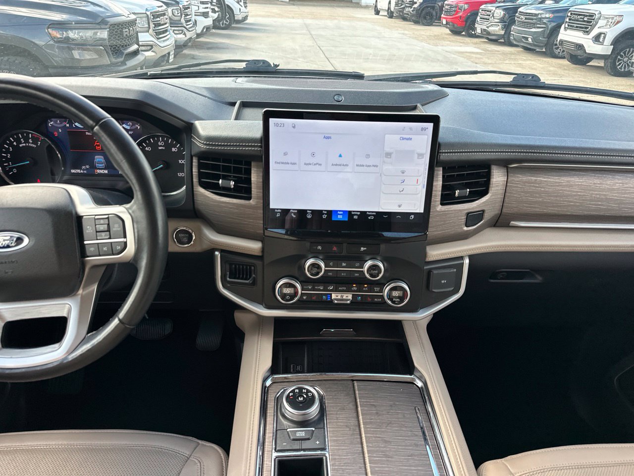 Used 2024 Ford Expedition Max Limited RWD image 10