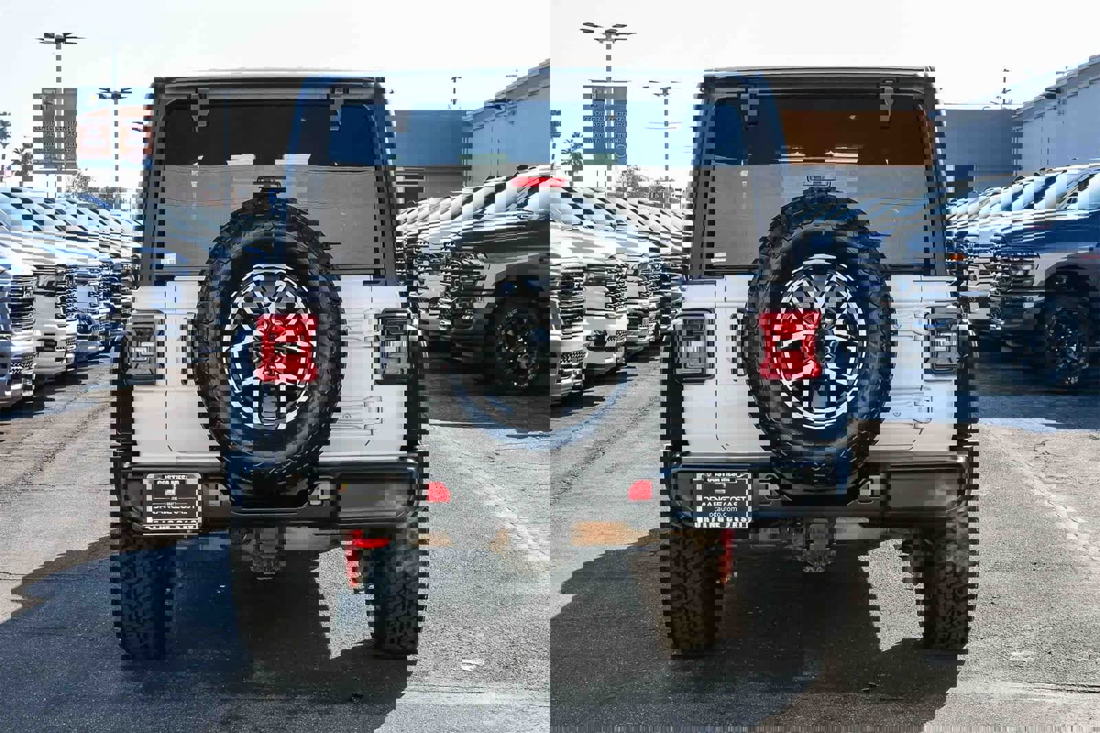 Used 2024 Jeep Wrangler Unlimited Rubicon image 5