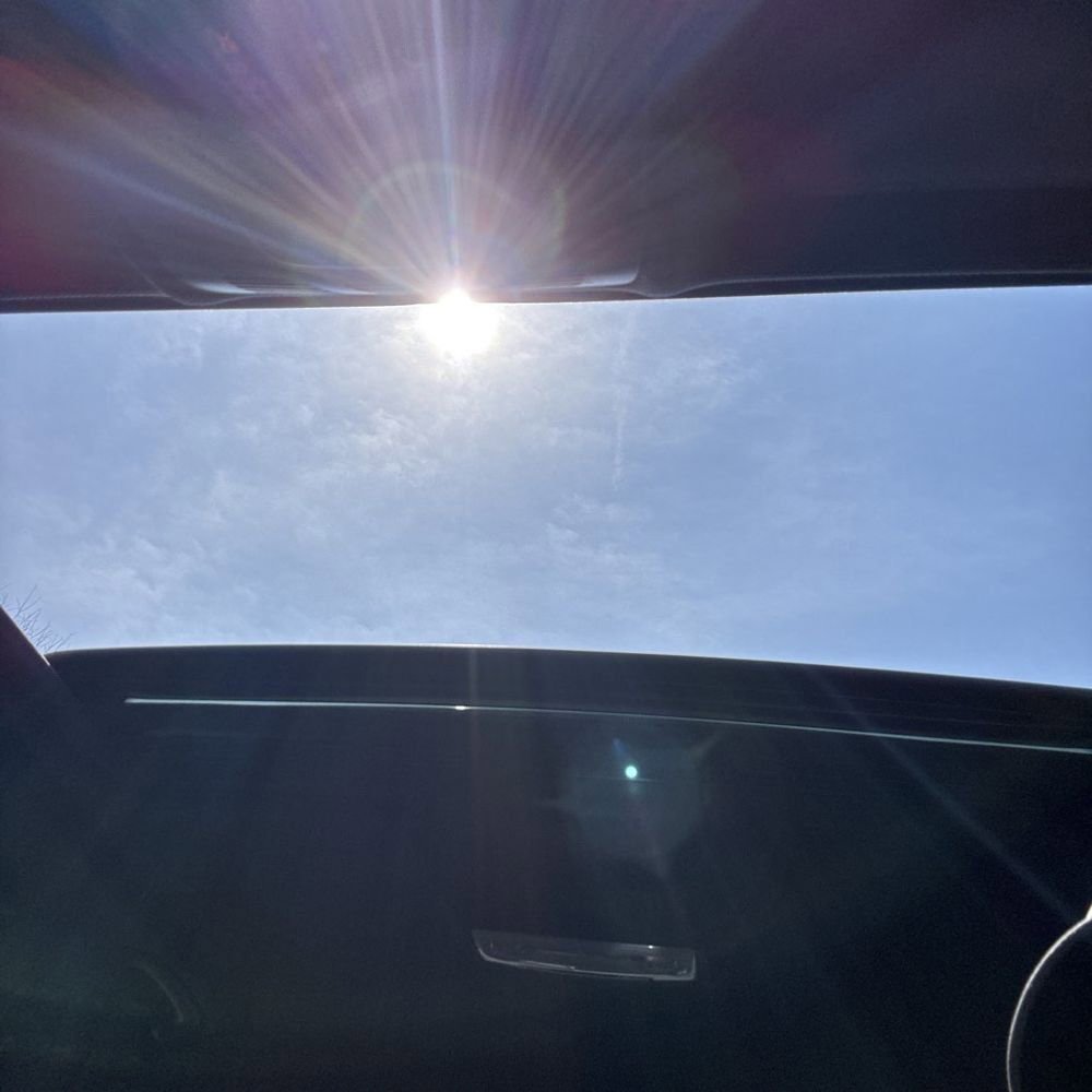 Used 2017 BMW 330e image 11