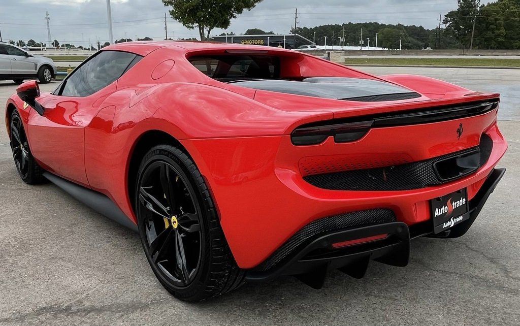Used 2024 Ferrari 296 GTB image 5
