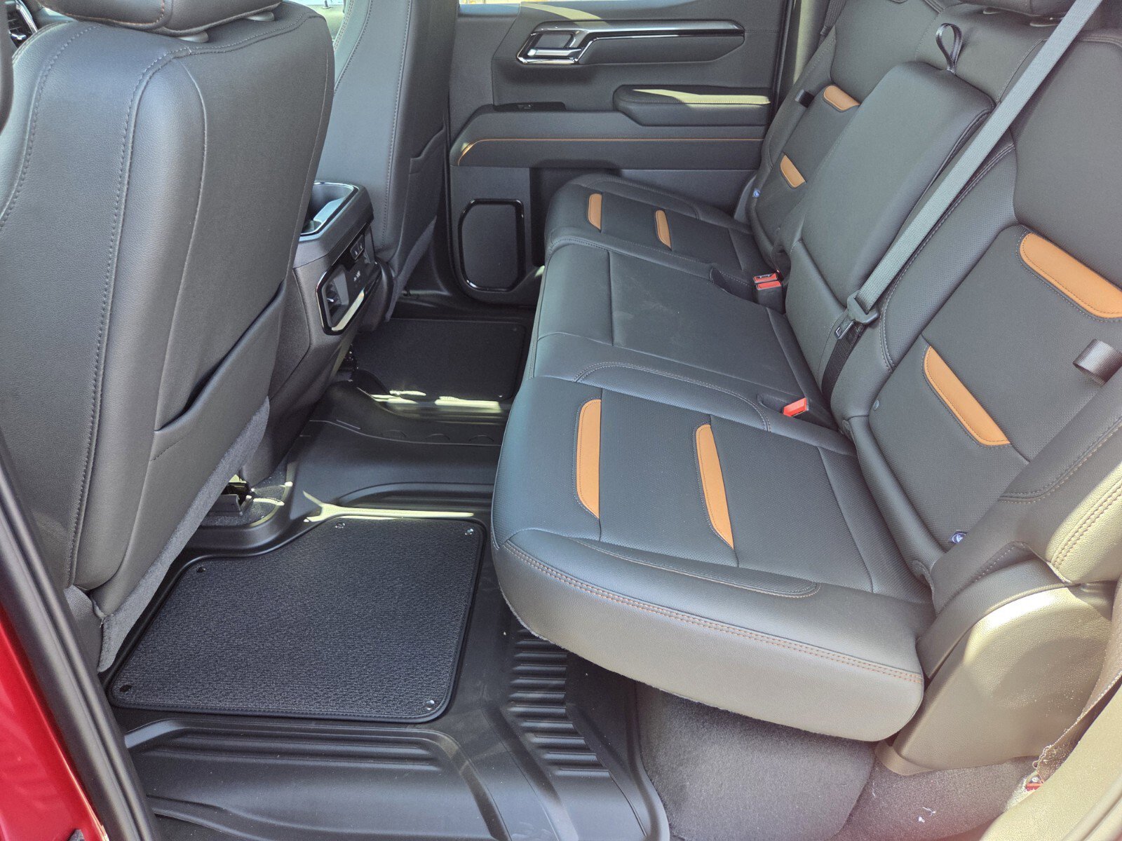 New 2025 GMC Sierra 1500 AT4 w/ AT4 Premium Package image 8