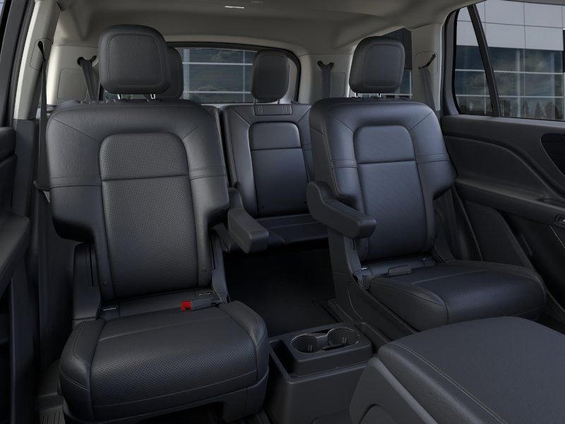 New 2026 Lincoln Aviator 2WD image 11