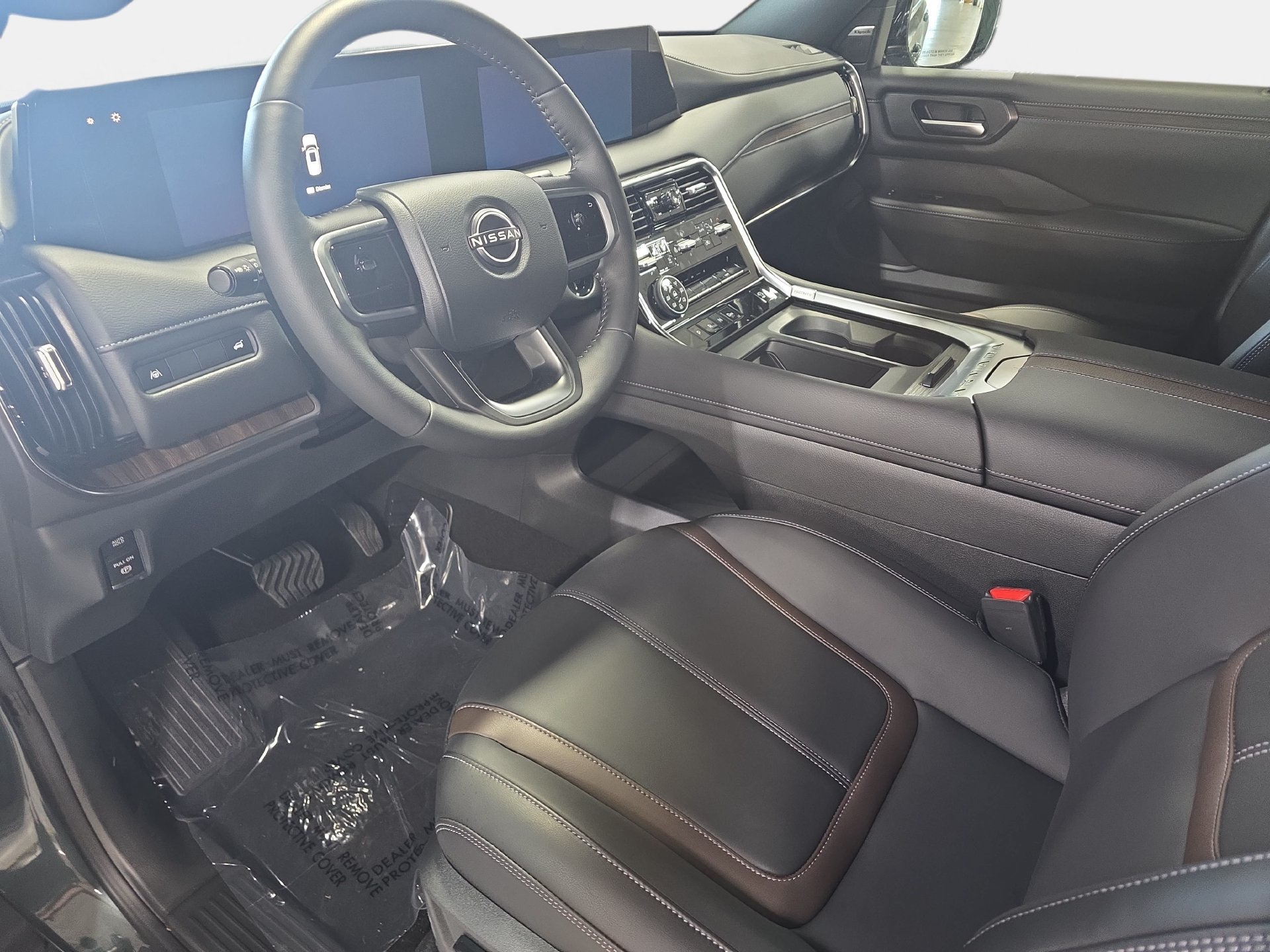 New 2026 Nissan Armada SL w/ Captain's Chari Seat Package AWD/4WD image 16