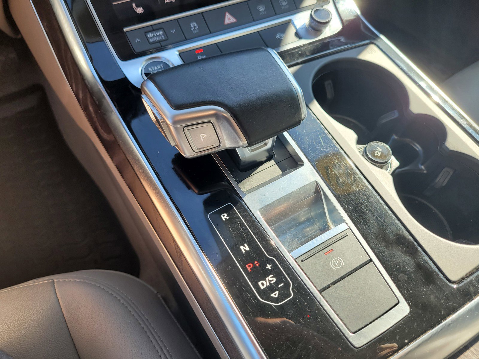 Used 2021 Audi Q7 3.0T Premium Plus w/ Premium Plus Package image 18