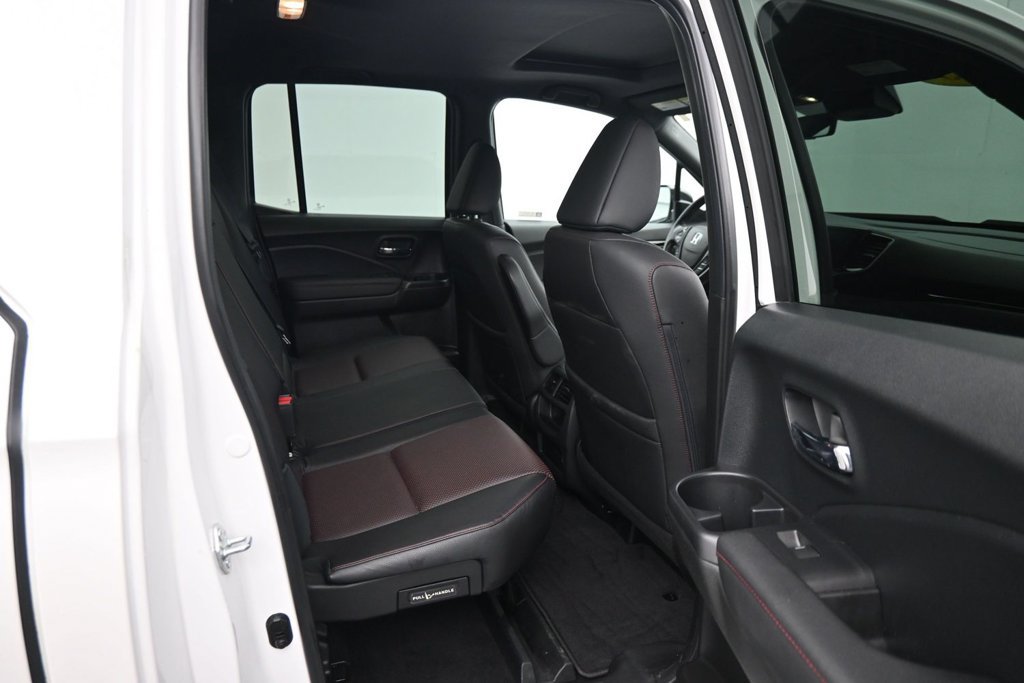 Used 2023 Honda Ridgeline Black Edition image 12