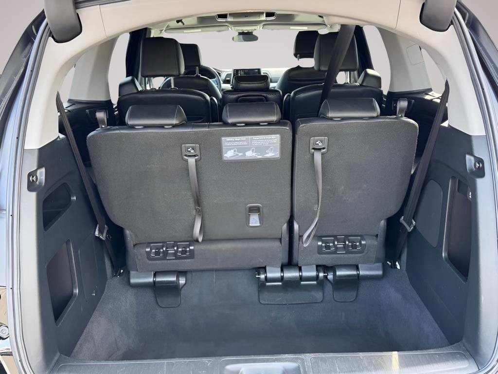 Used 2023 Honda Odyssey Touring image 29