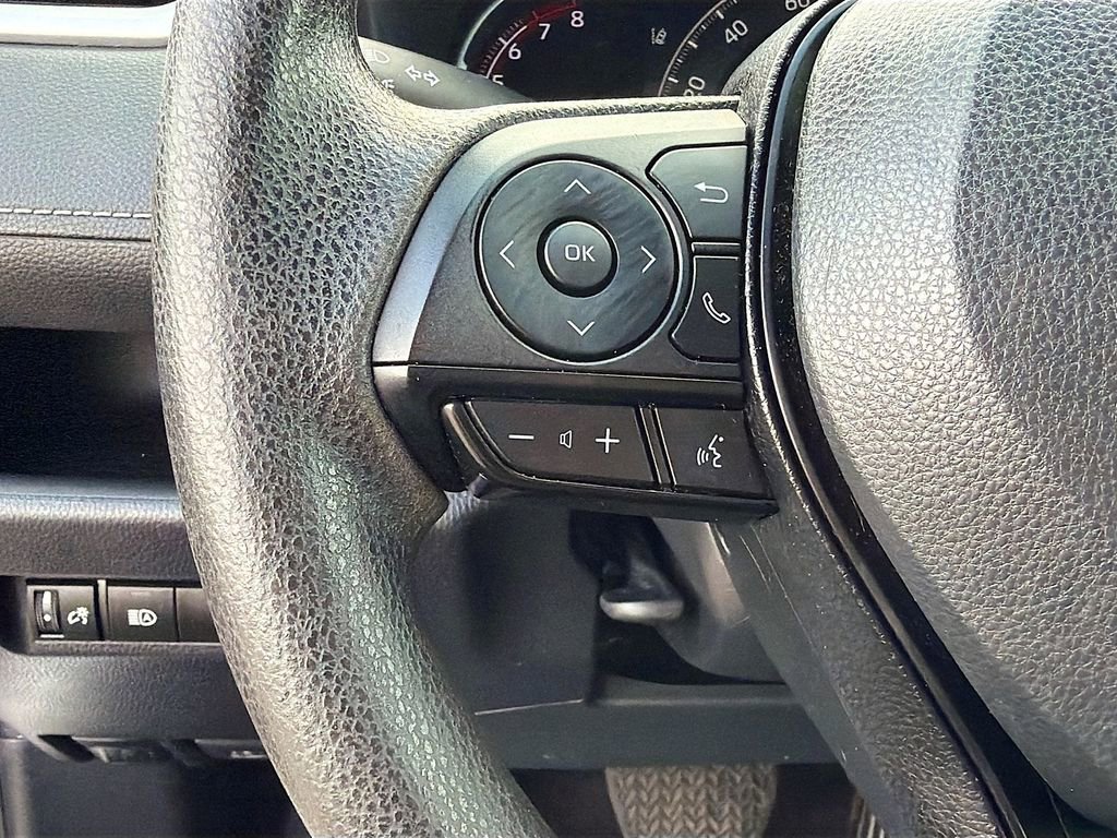 Used 2023 Toyota RAV4 LE image 33