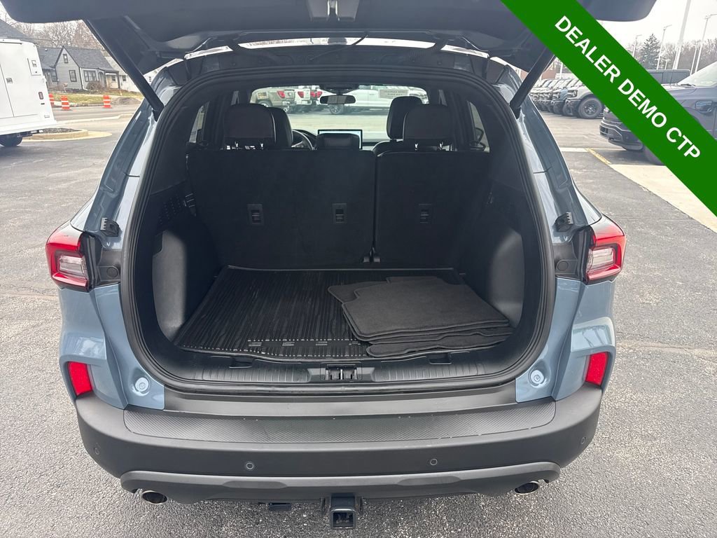Used 2025 Ford Escape ST-Line Select w/ Tech Pack #1 AWD/4WD image 11