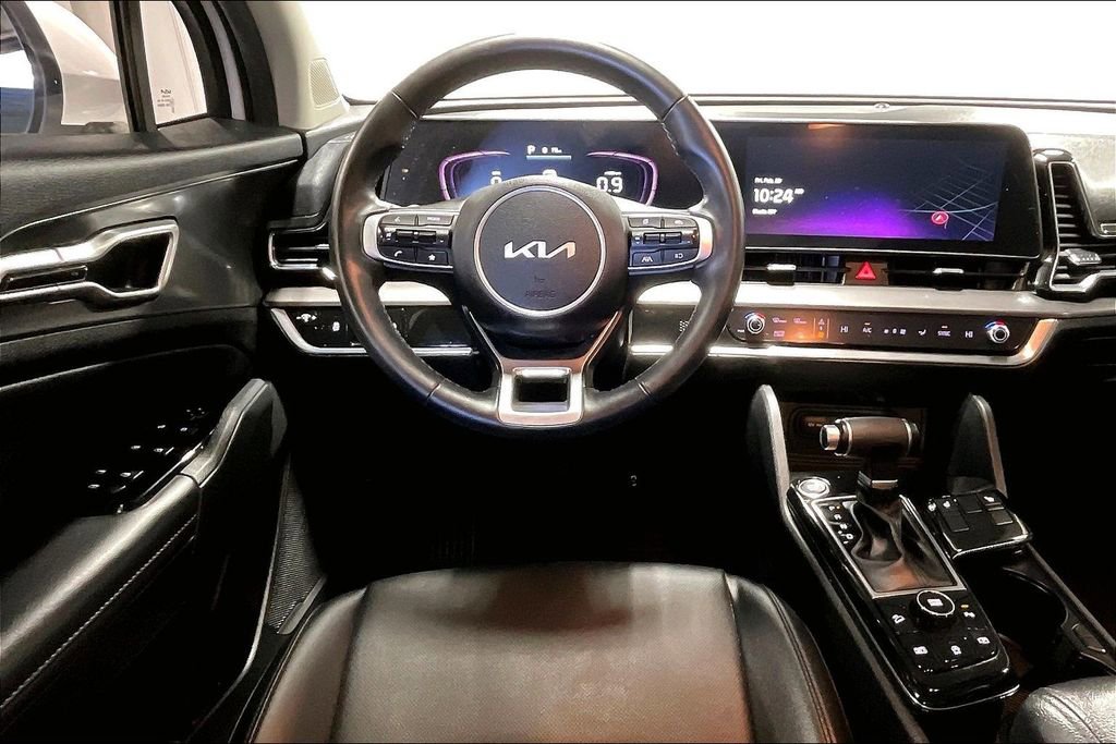 Used 2023 Kia Sportage EX image 7