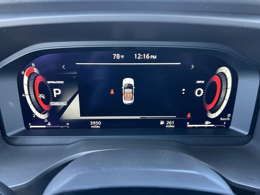 Used 2025 Nissan Rogue SL w/ SL Premium Package image 29