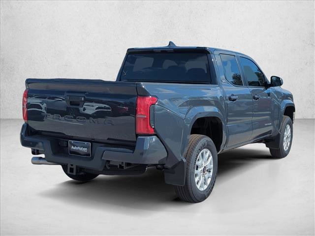 Used 2025 Toyota Tacoma SR5 image 5