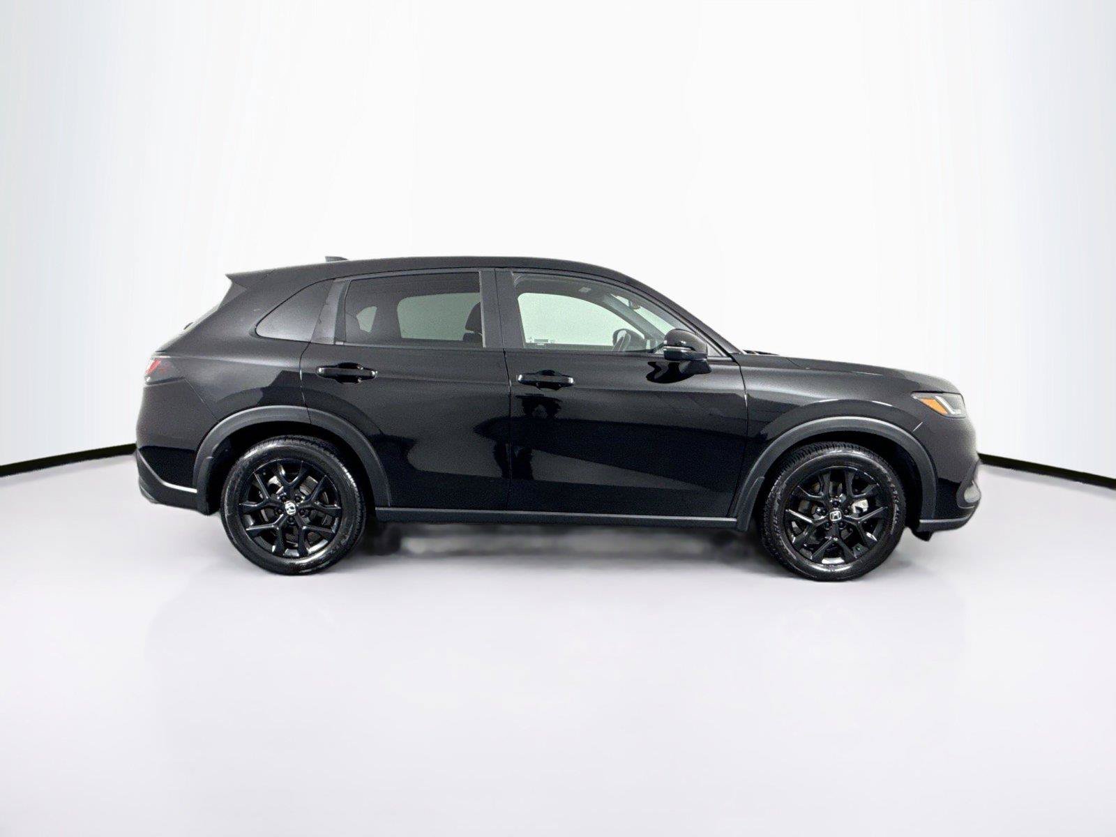 Used 2024 Honda HR-V Sport image 10