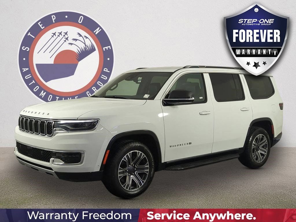 Used 2024 Jeep Wagoneer Series II w/ Flexible Seating Group RWD image 2