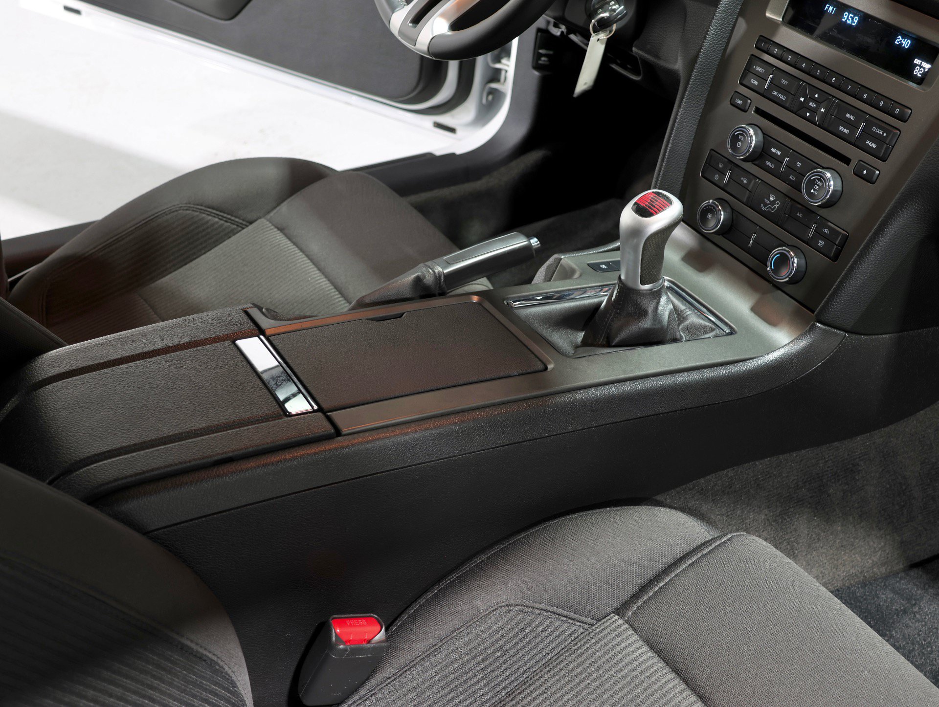 Used 2013 Ford Mustang GT RWD image 67
