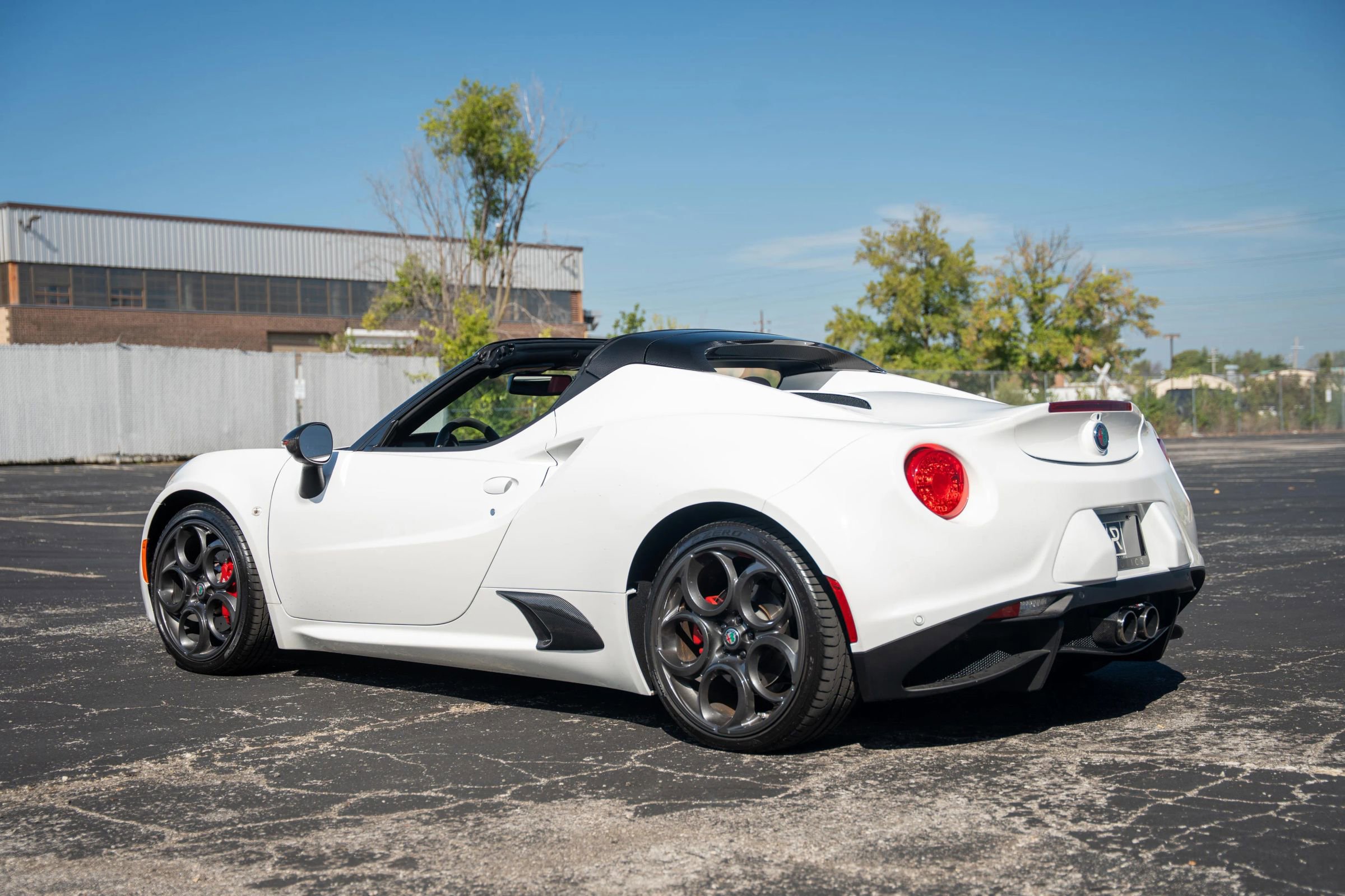 Used 2020 Alfa Romeo 4C Spider image 13