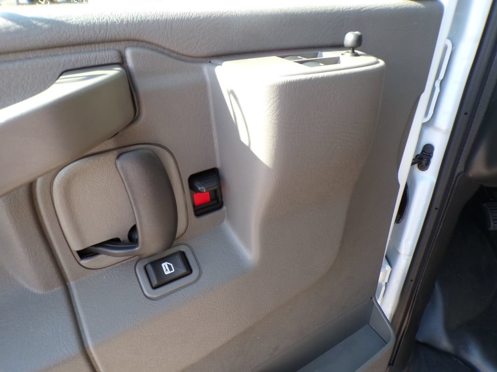 New 2026 Chevrolet Express 2500 Extended w/ Driver Convenience Package RWD image 23