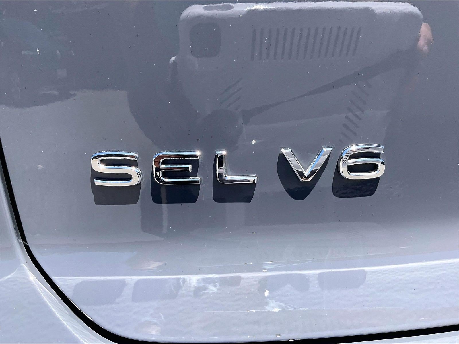 Certified 2023 Volkswagen Atlas Cross Sport SEL AWD/4WD image 31