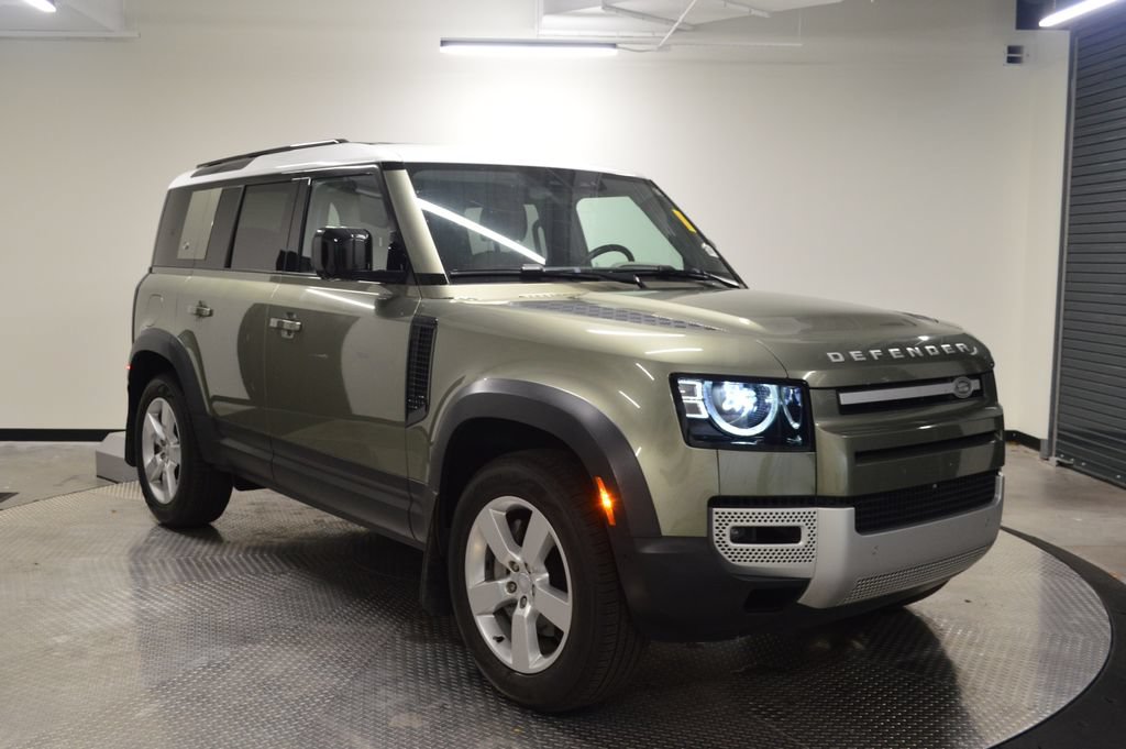 Used 2023 Land Rover Defender 110 SE AWD/4WD image 9