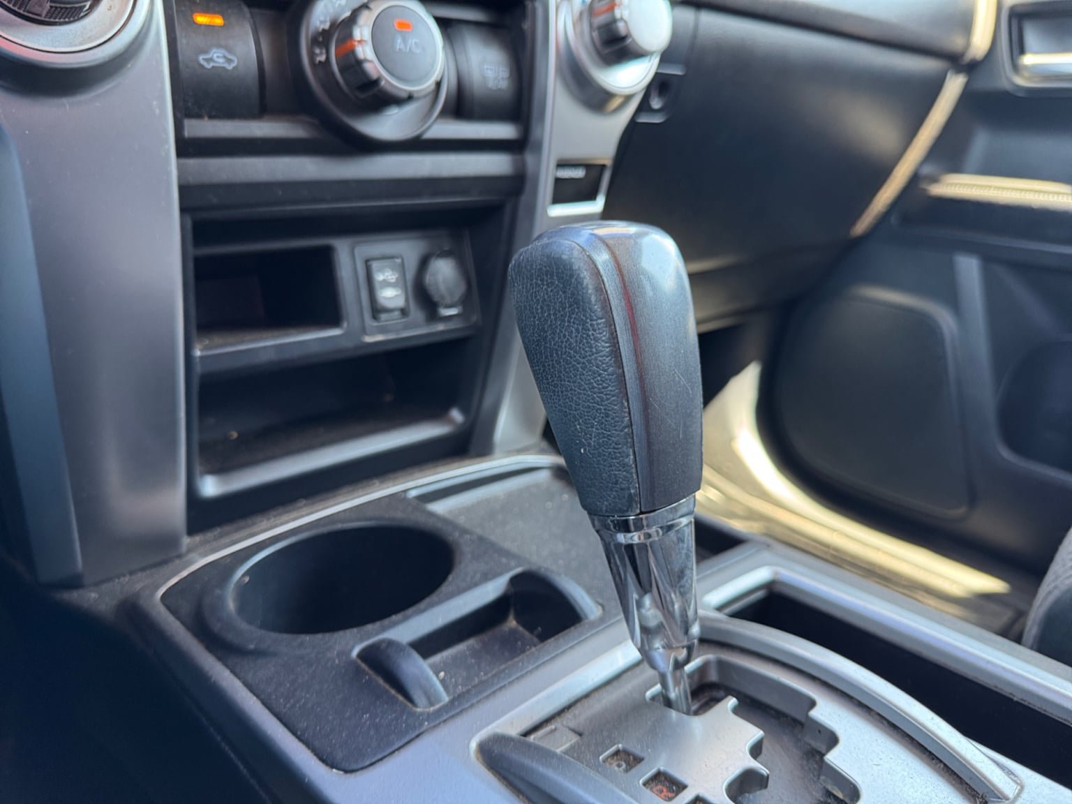 Used 2015 Toyota 4Runner SR5 RWD image 25