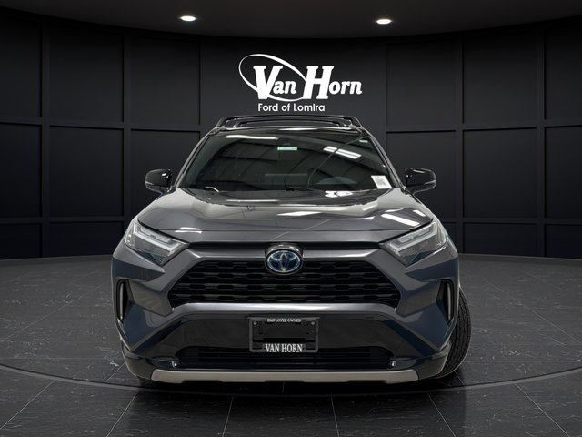 Used 2023 Toyota RAV4 XSE AWD/4WD image 2