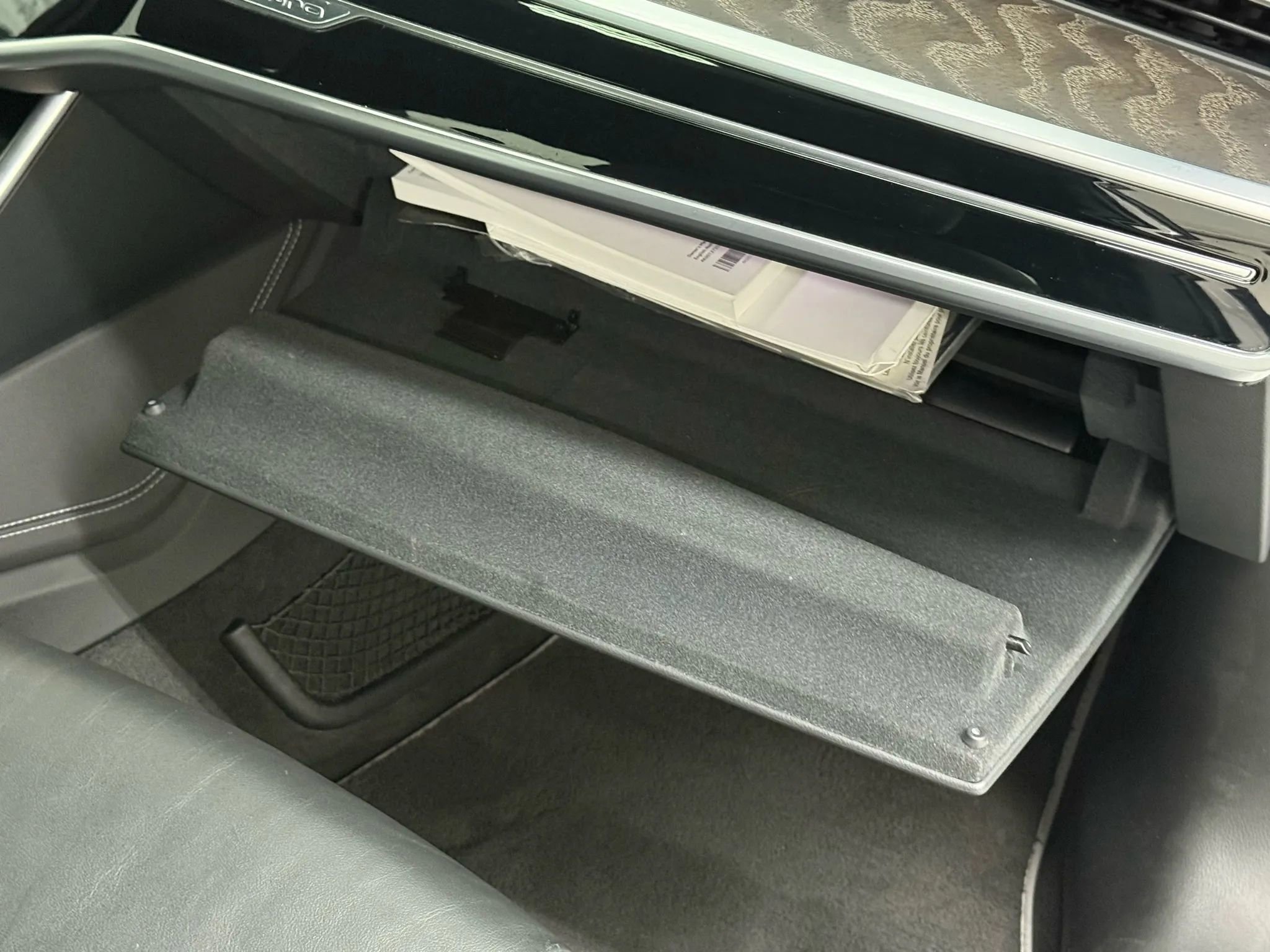 Used 2021 Audi A6 Premium Plus w/ Premium Plus Package image 39