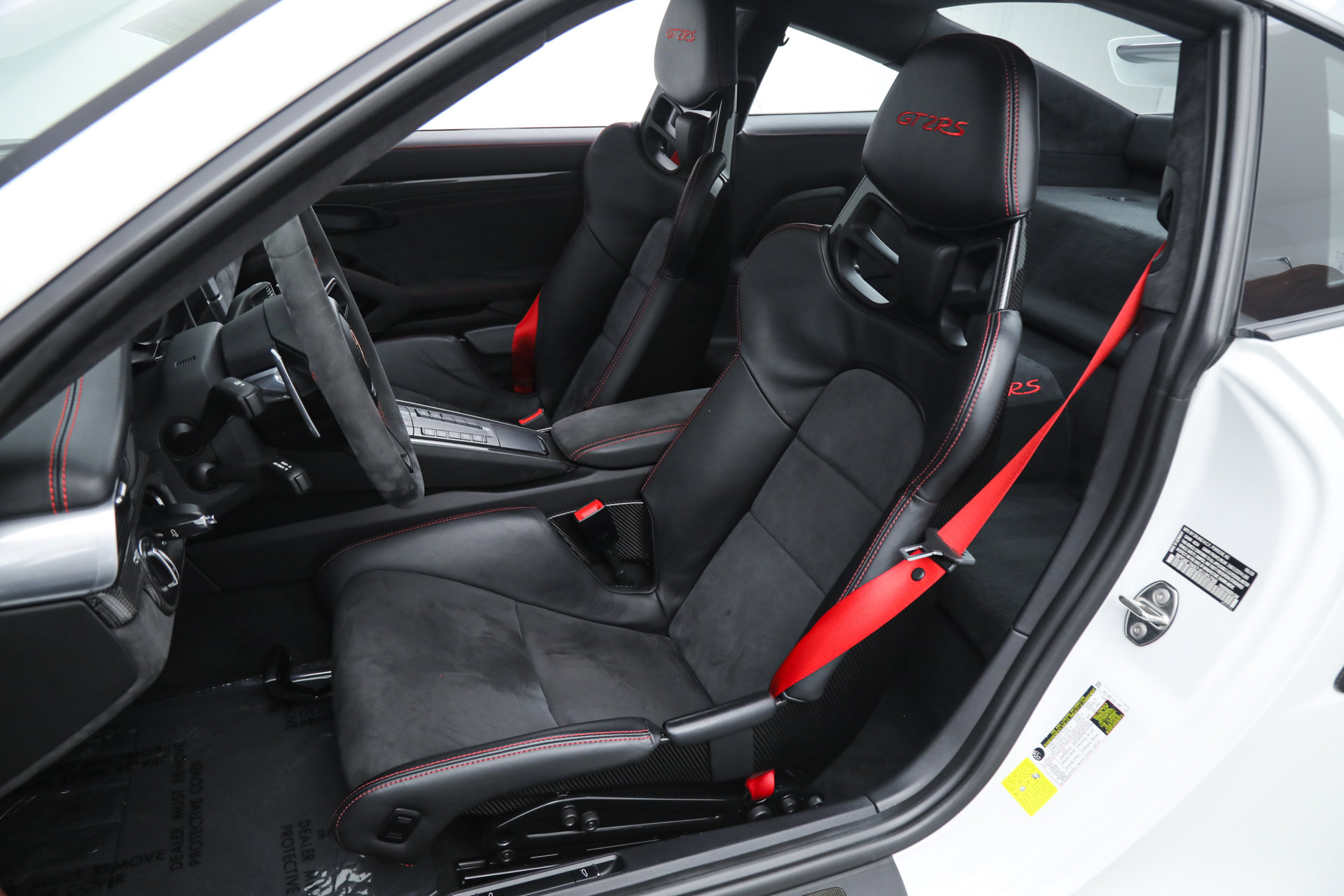 Used 2018 Porsche 911 GT2 RS image 5