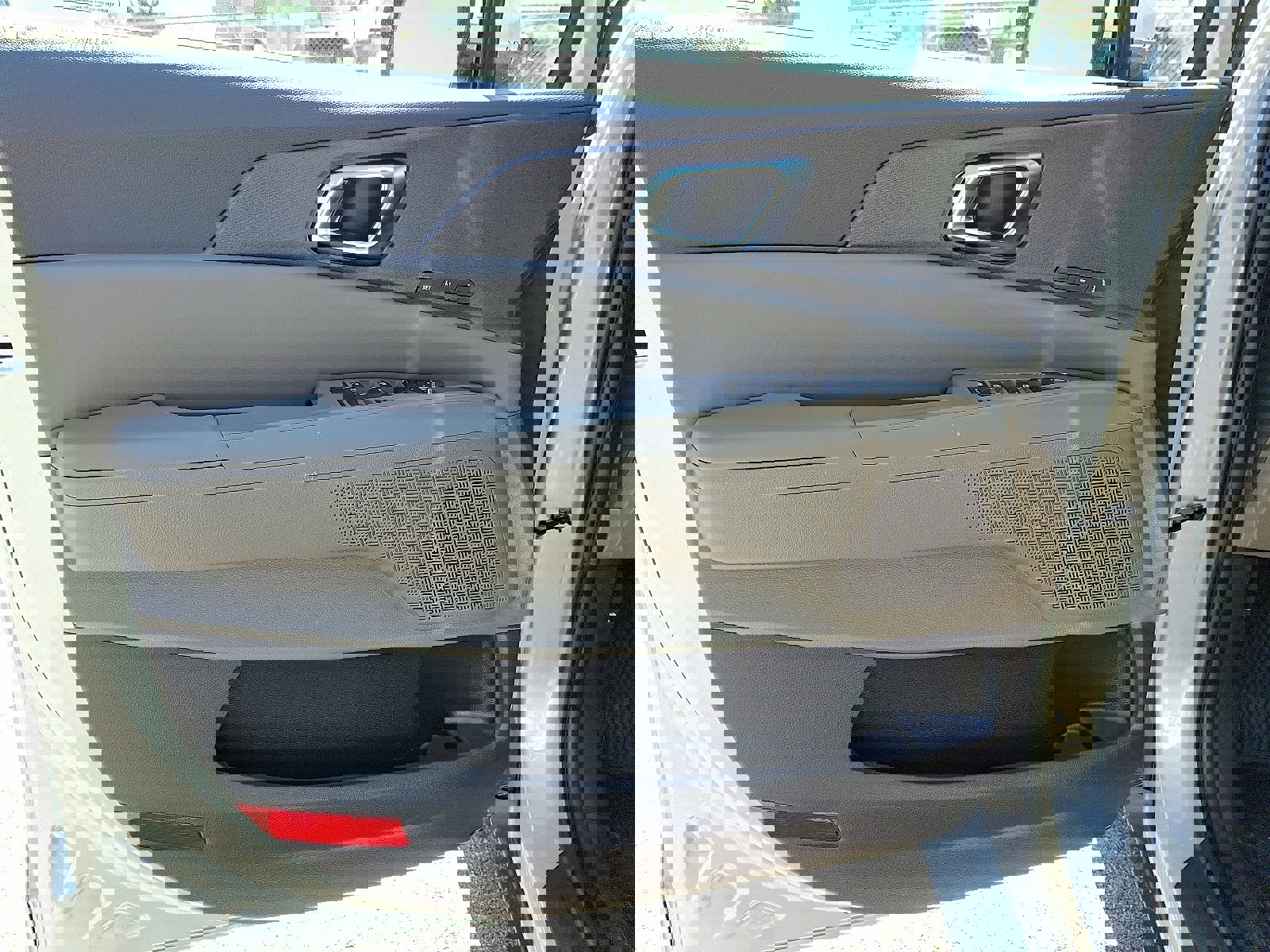 New 2026 Kia Carnival EX image 11