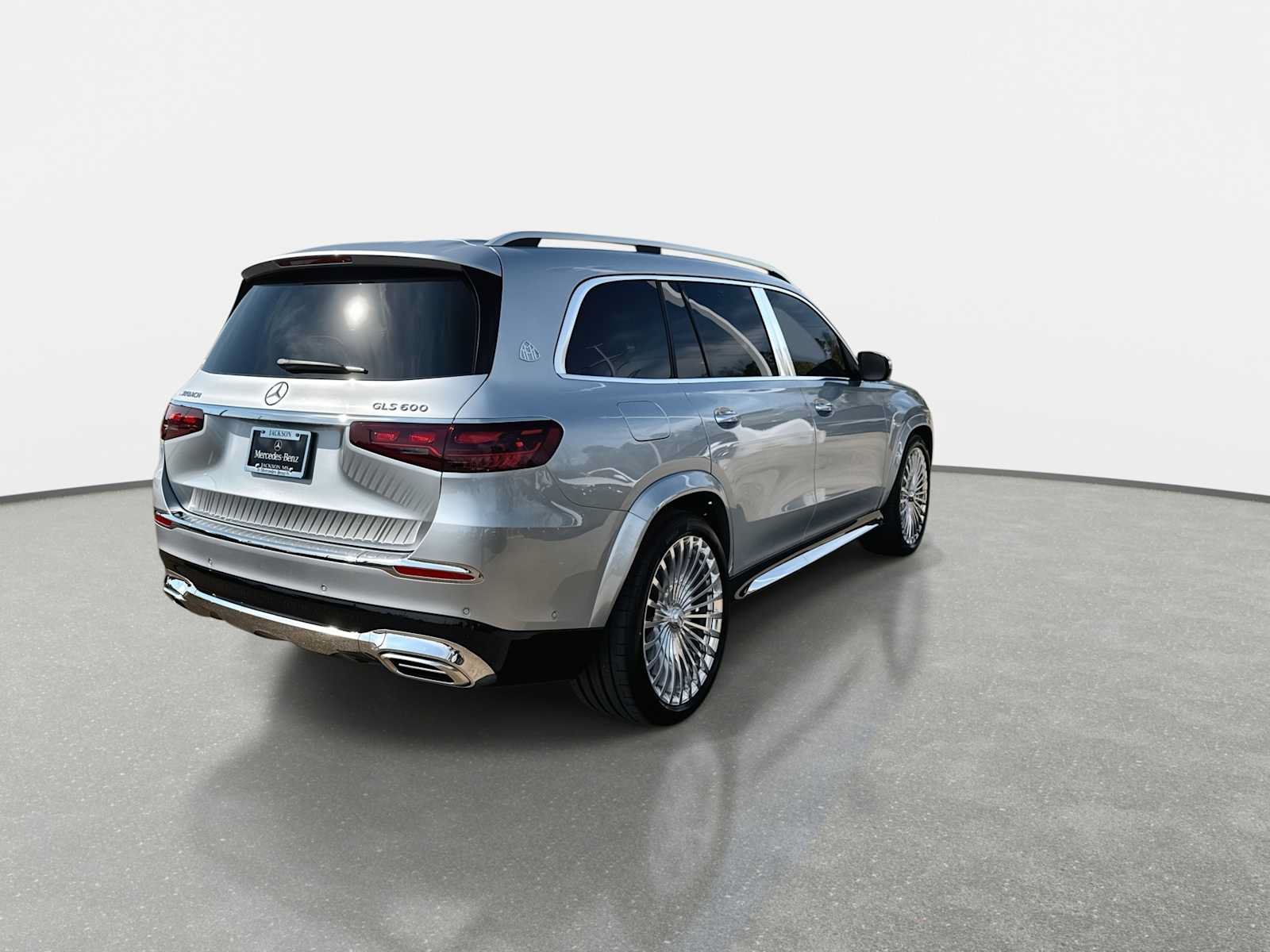 New 2026 Mercedes-Benz Maybach GLS 600 4MATIC image 8