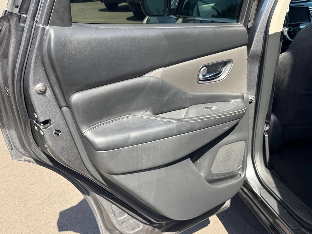 Used 2021 Nissan Murano S AWD/4WD image 13
