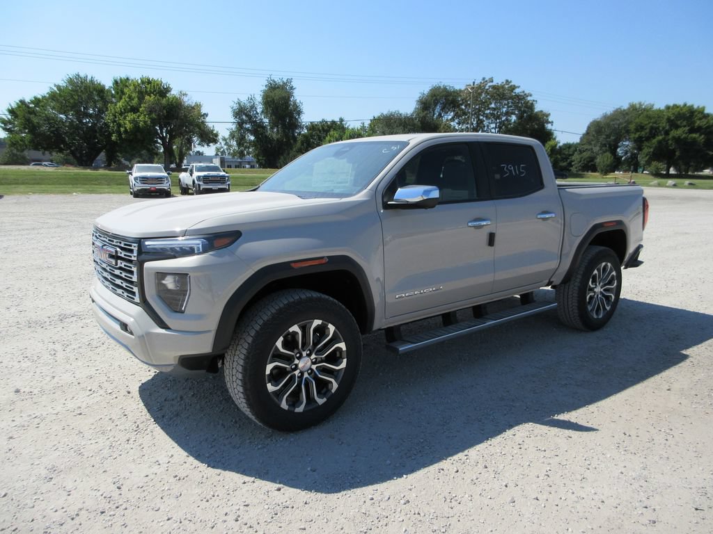 New 2026 GMC Canyon Denali AWD/4WD image 9