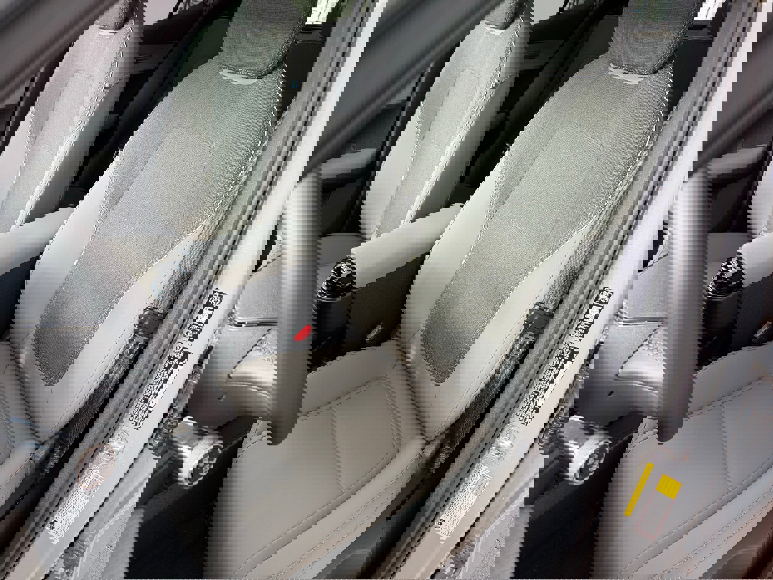 New 2026 Volvo EX30 Cross Country Ultra w/ Protection Package Premier image 19