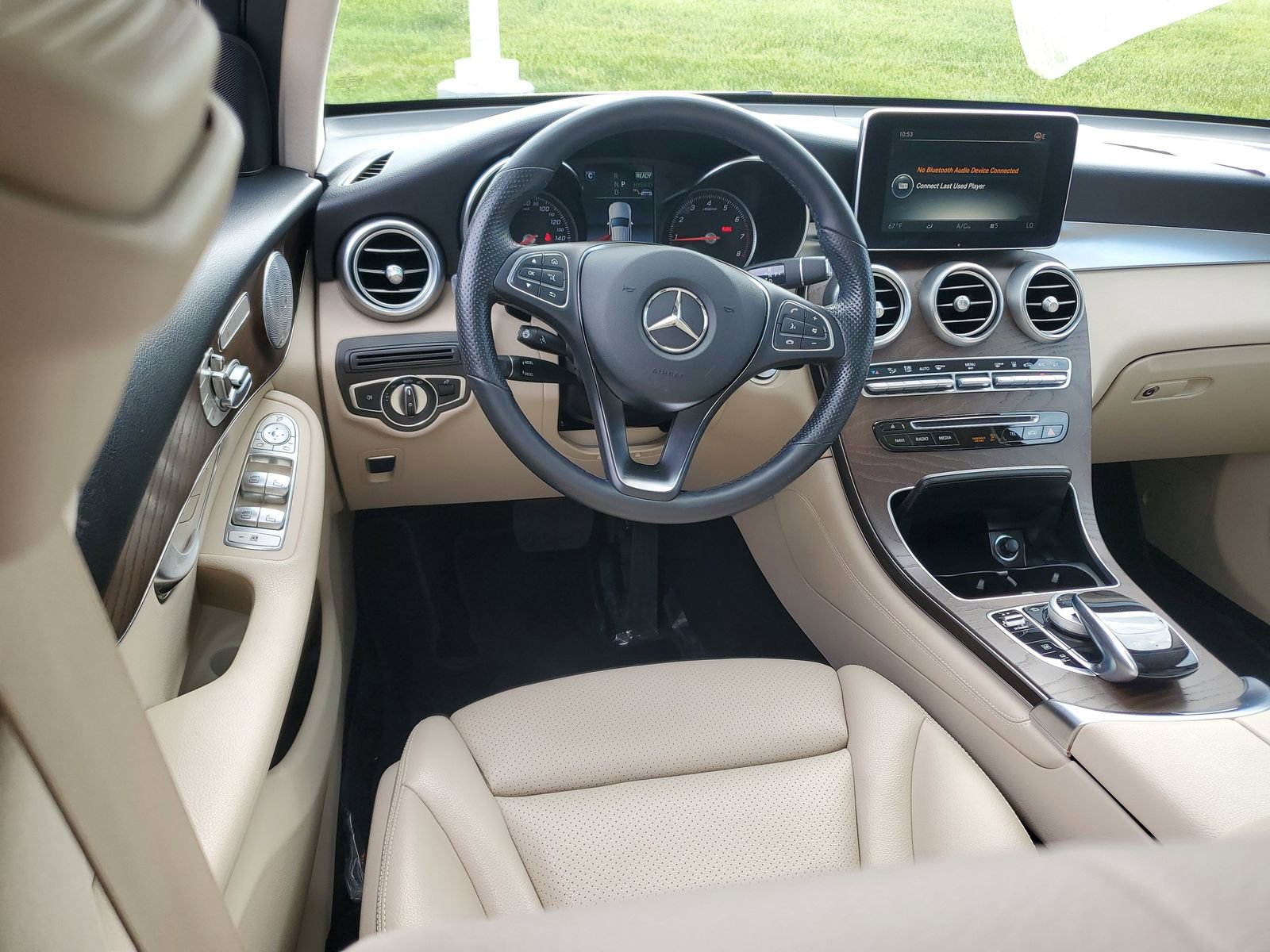 Used 2019 Mercedes-Benz GLC 350e 4MATIC image 11