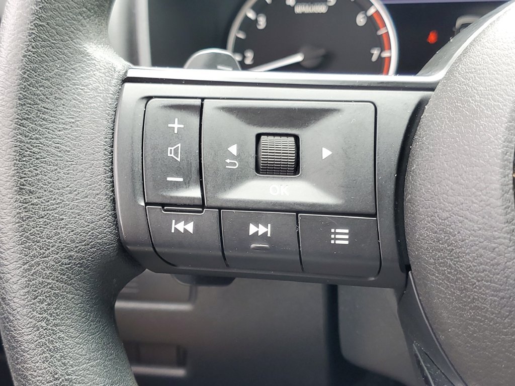 Certified 2023 Nissan Rogue S FWD image 16