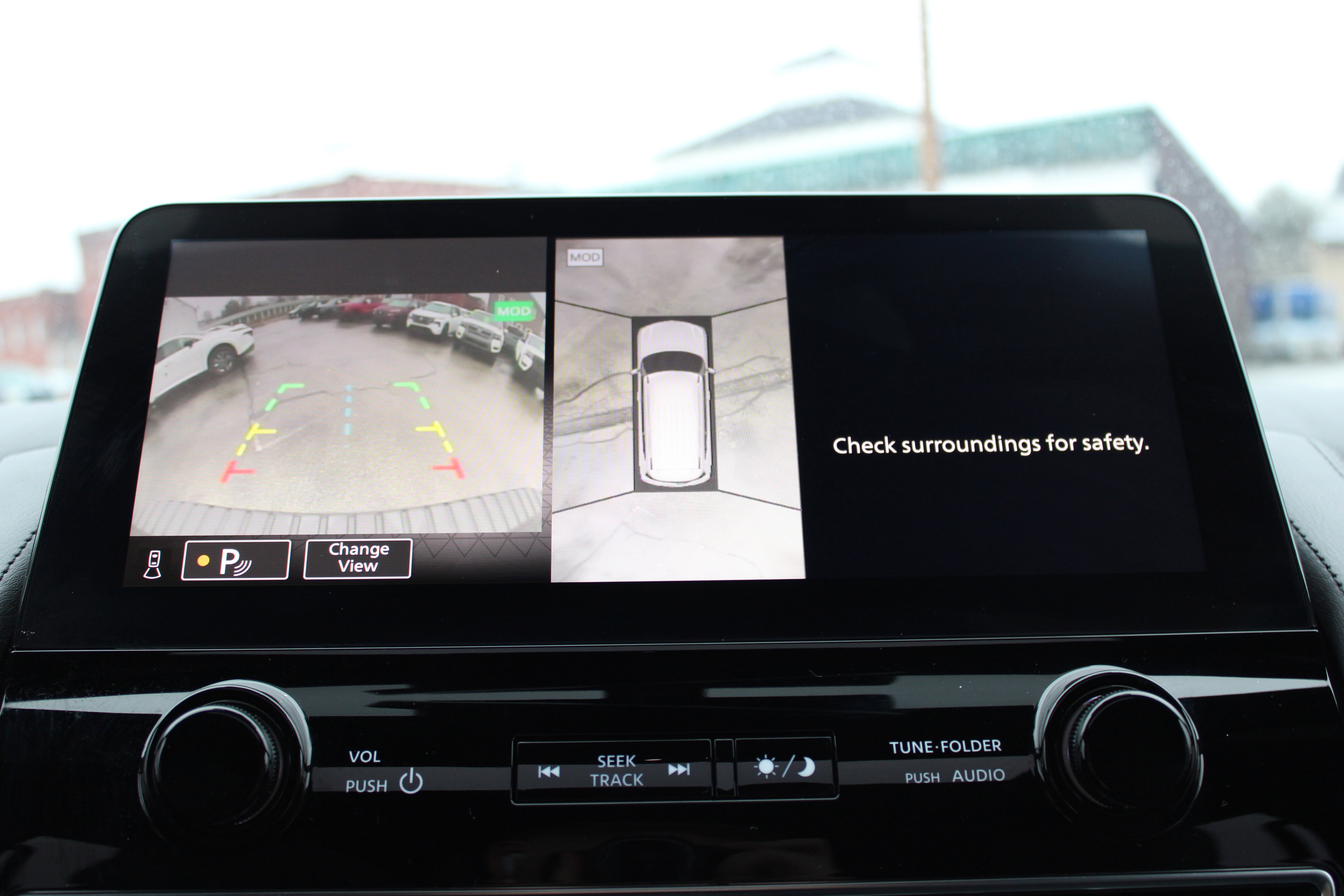 Certified 2024 Nissan Armada SL w/ Midnight Edition Package image 27