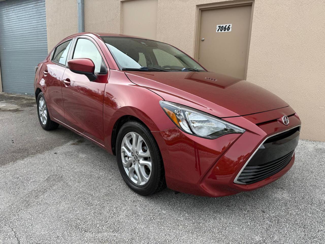 Used 2016 Scion iA FWD image 7