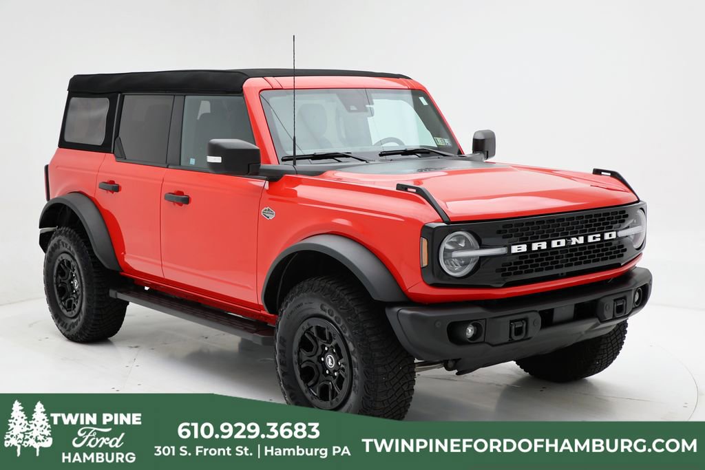 Used 2023 Ford Bronco Wildtrak image 1