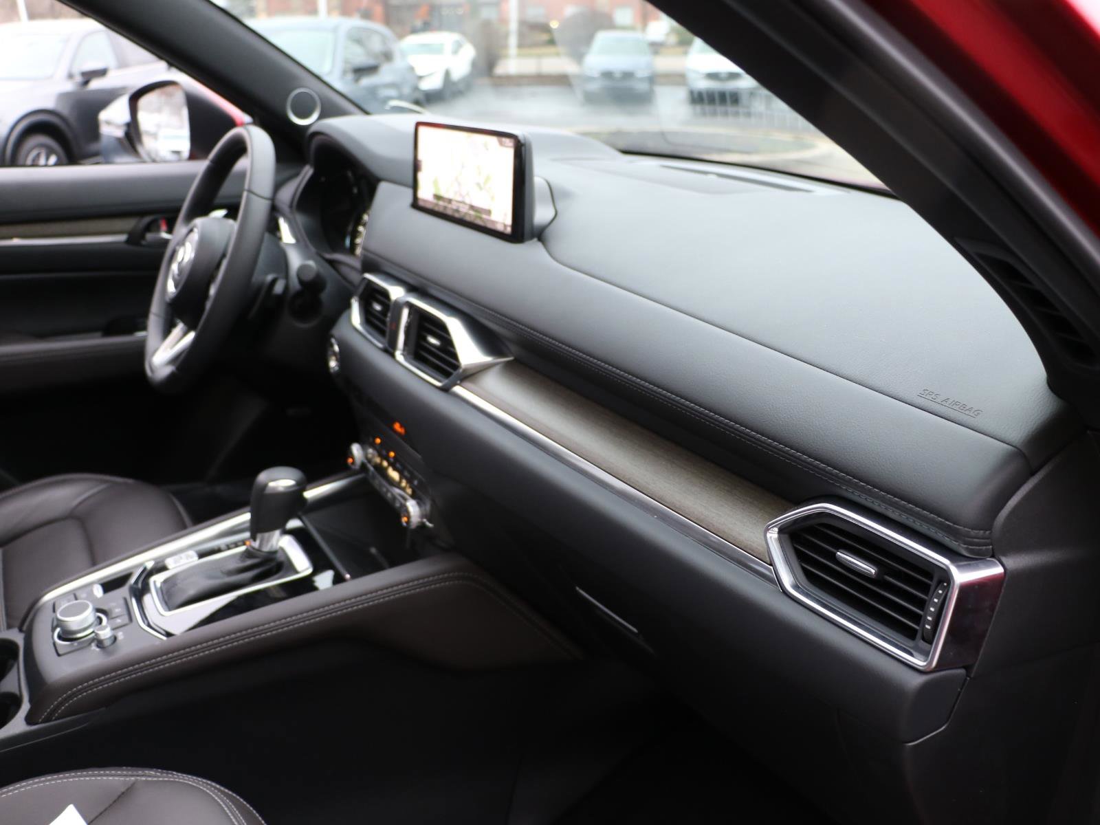 Certified 2025 MAZDA CX-5 Signature image 8