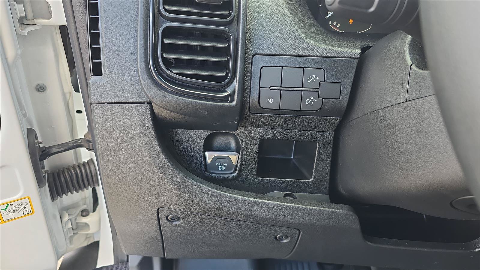 Used 2026 RAM ProMaster 2500 w/ Convenience Group FWD image 23