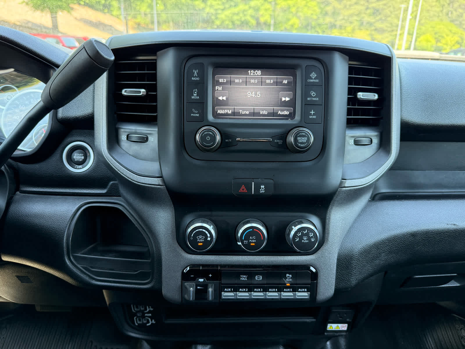 Used 2024 RAM 4500 Tradesman w/ Chrome Appearance Group AWD/4WD image 17