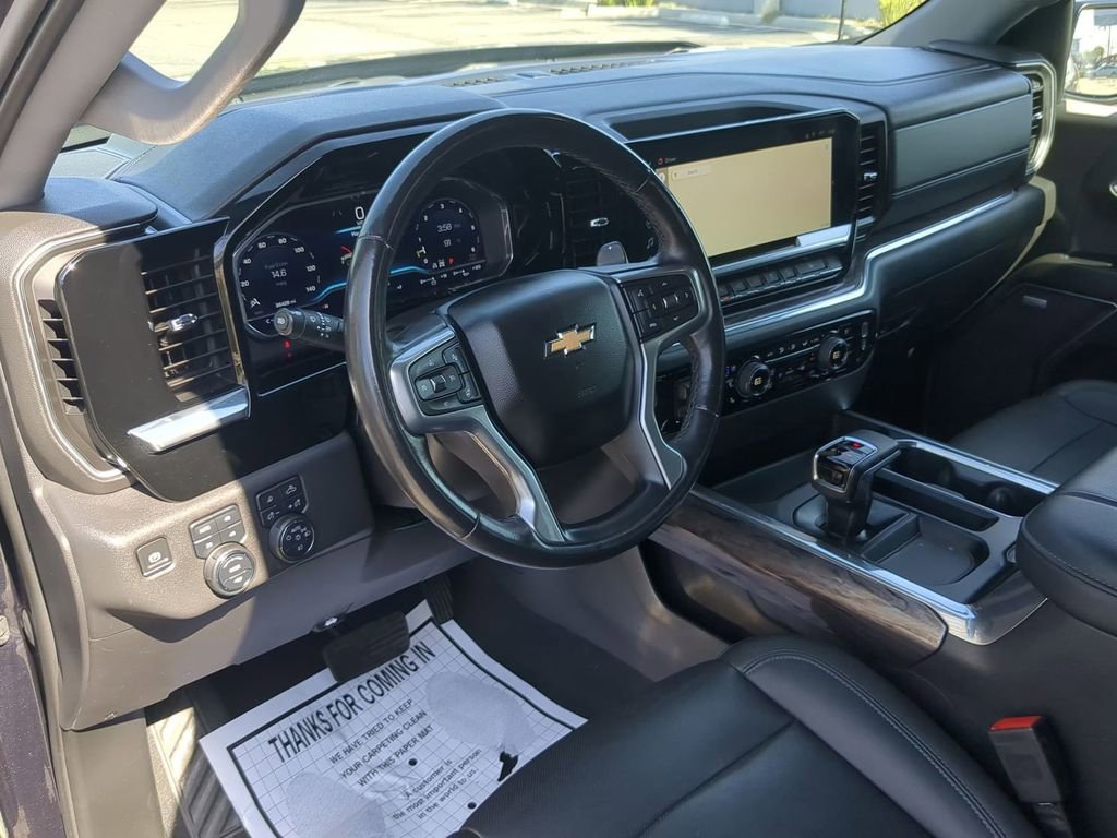 Used 2023 Chevrolet Silverado 1500 LTZ w/ LTZ Convenience Package II AWD/4WD image 12